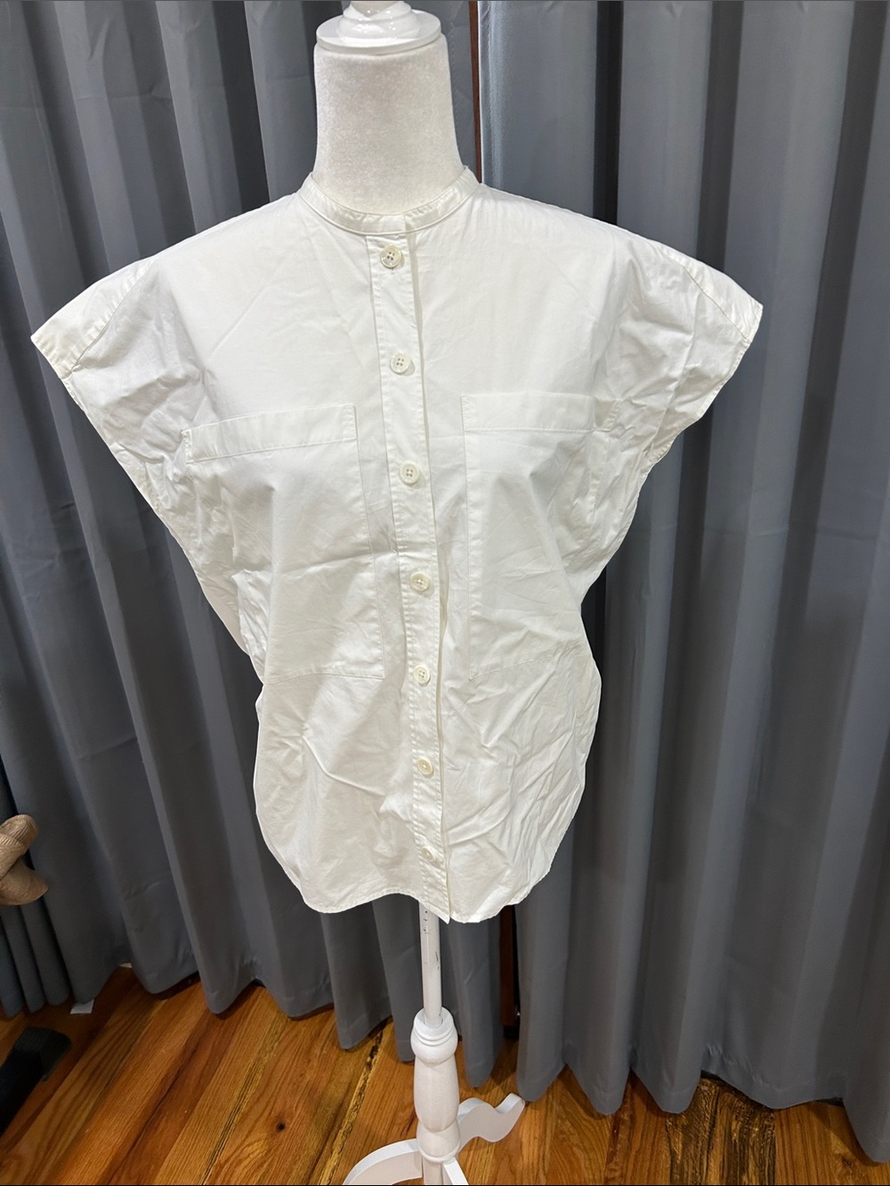 Joseph White/Ivory Cap-Sleeve Button-Down Shirt